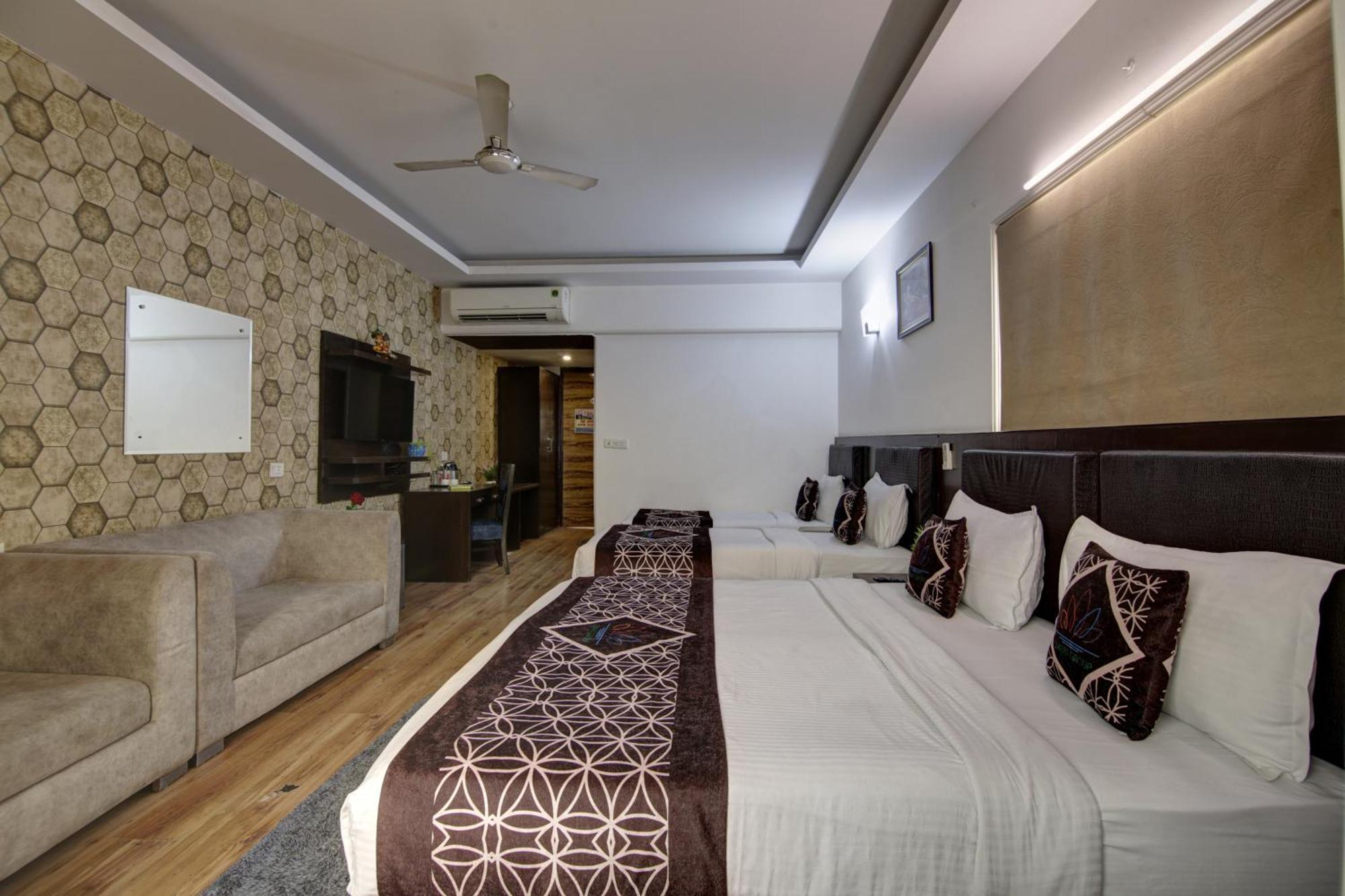 Hotel Venus Plaza New Delhi Luaran gambar