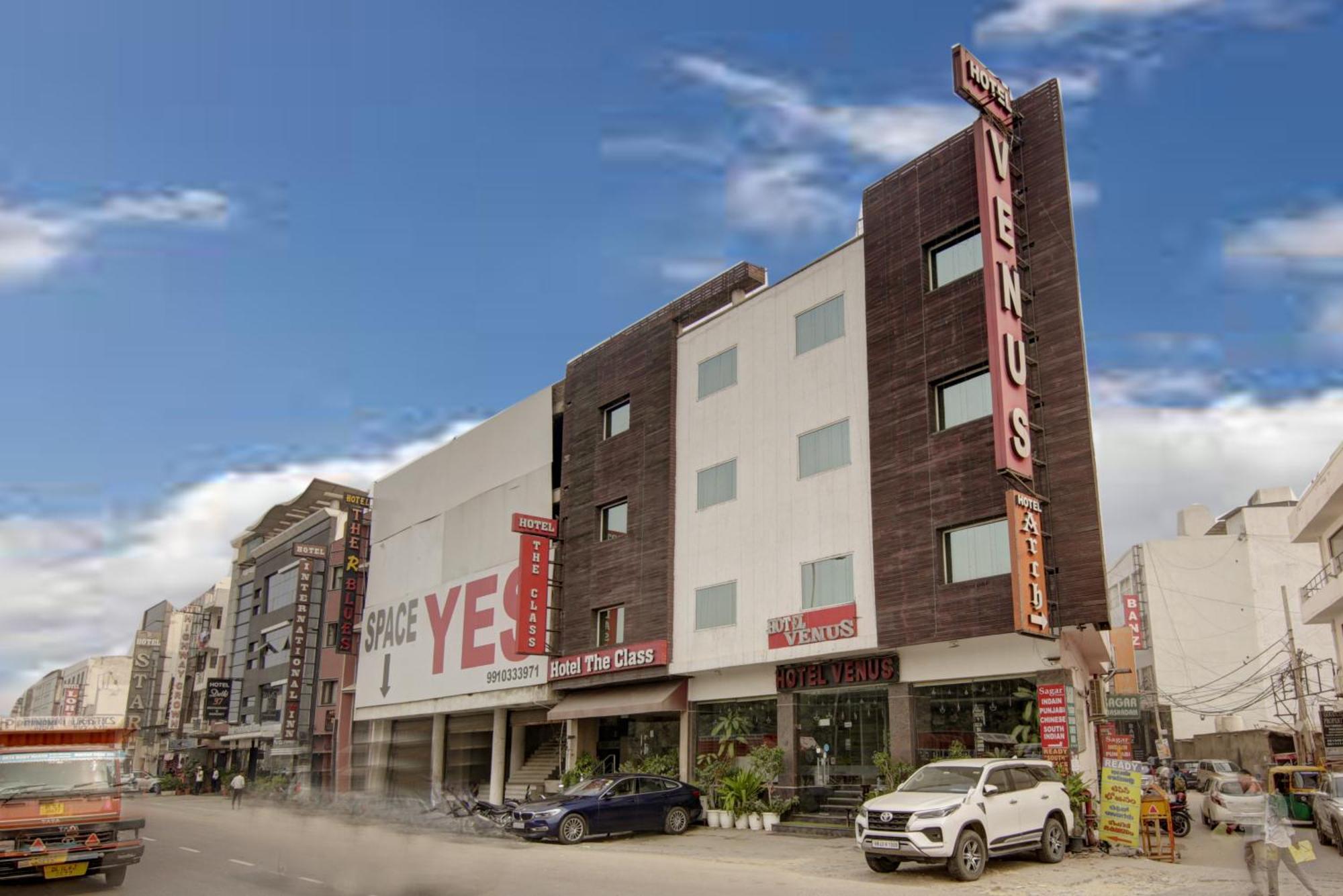 Hotel Venus Plaza New Delhi Luaran gambar